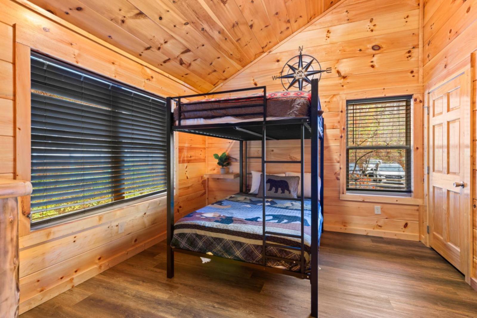 Heavenly Heights By Ghosal Luxury Lodging เซอเวียร์วีล ภายนอก รูปภาพ