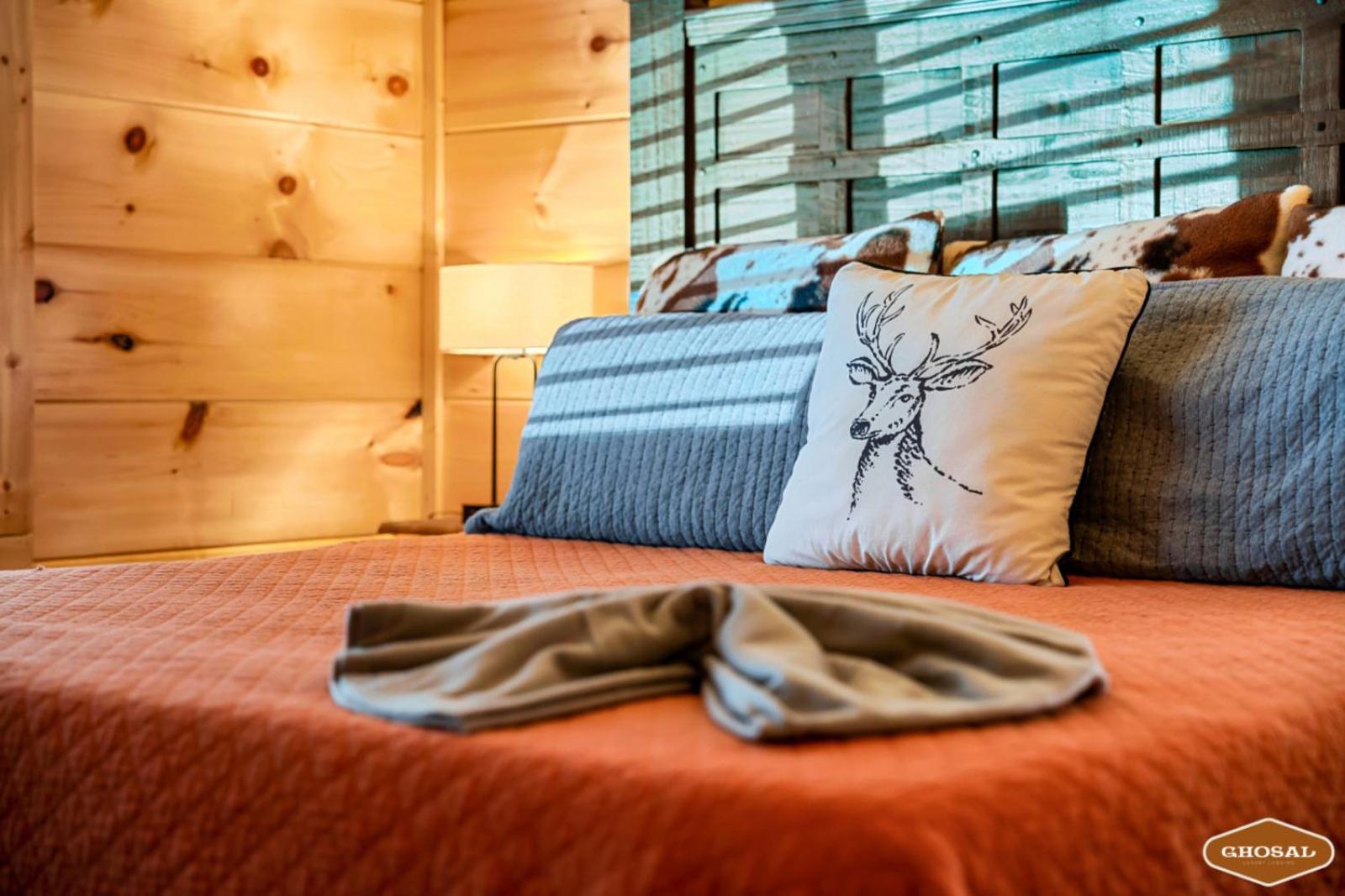 Heavenly Heights By Ghosal Luxury Lodging เซอเวียร์วีล ภายนอก รูปภาพ